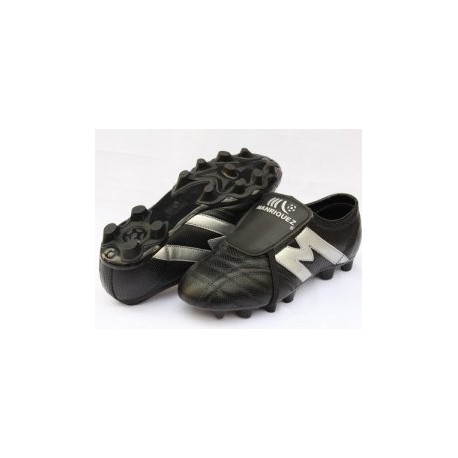 2265-Zapato de fútbol profesional marca Manríquez mod. MID SX color negro con plateado