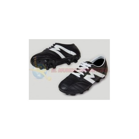 2955-Zapato de fútbol marca Manríquez mod MID TX color negro con blanco